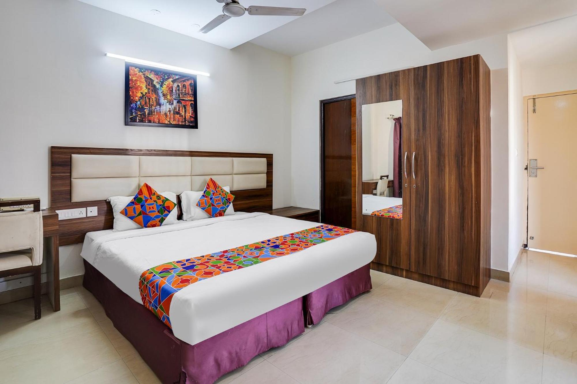 Fabhotel Astra - Electronic City Kammasandra Bagian luar foto