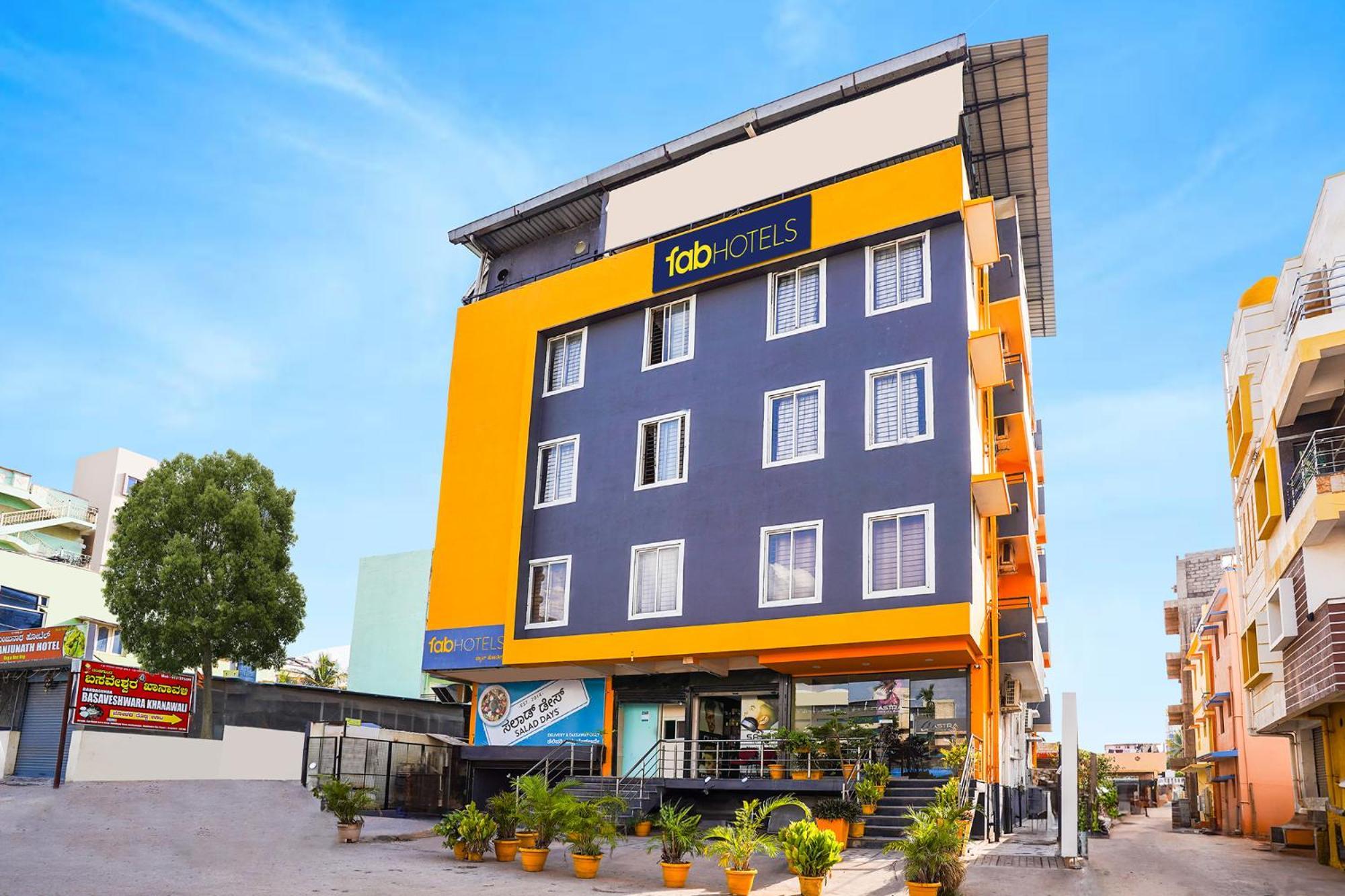 Fabhotel Astra - Electronic City Kammasandra Bagian luar foto